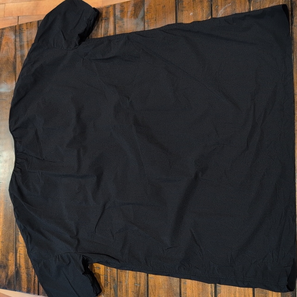 Wone The Classic Tee - Picture 7 of 8